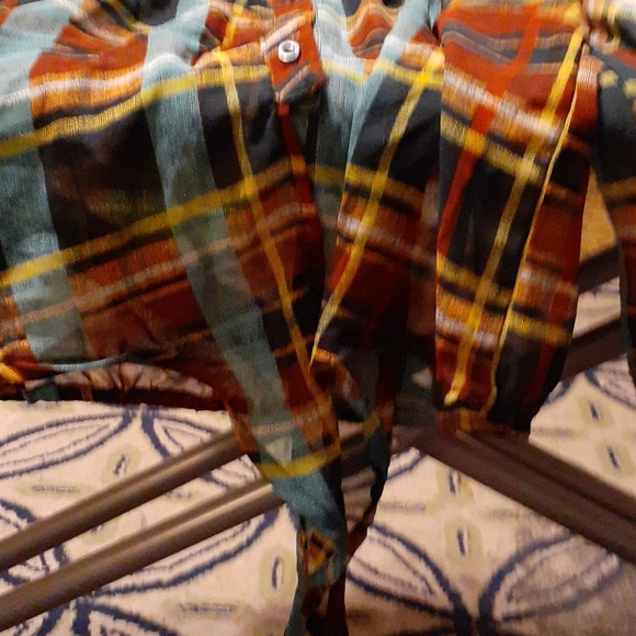 Crop top - Picture 2 of 2